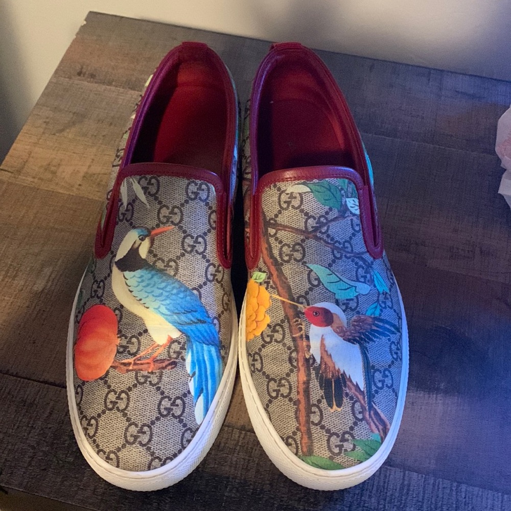 Gucci Men slip on